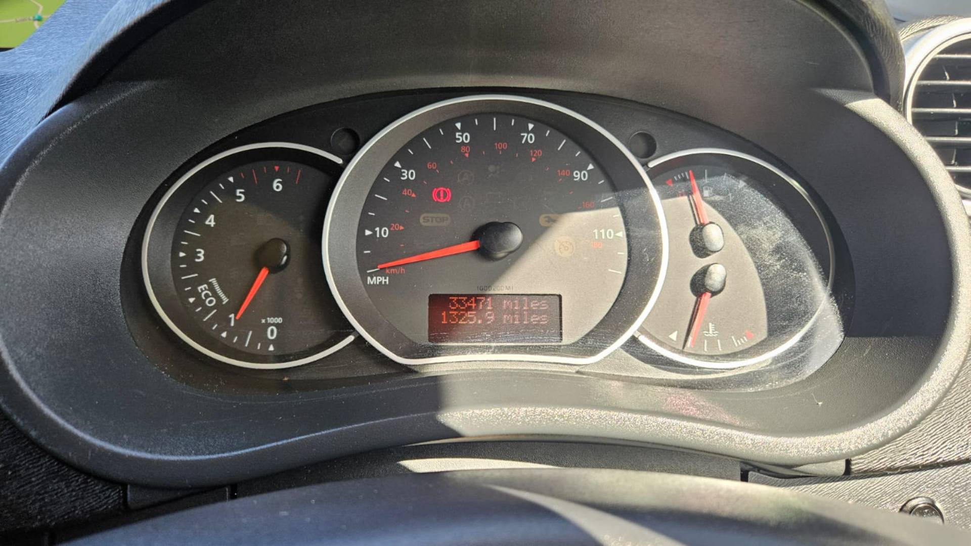1000031749