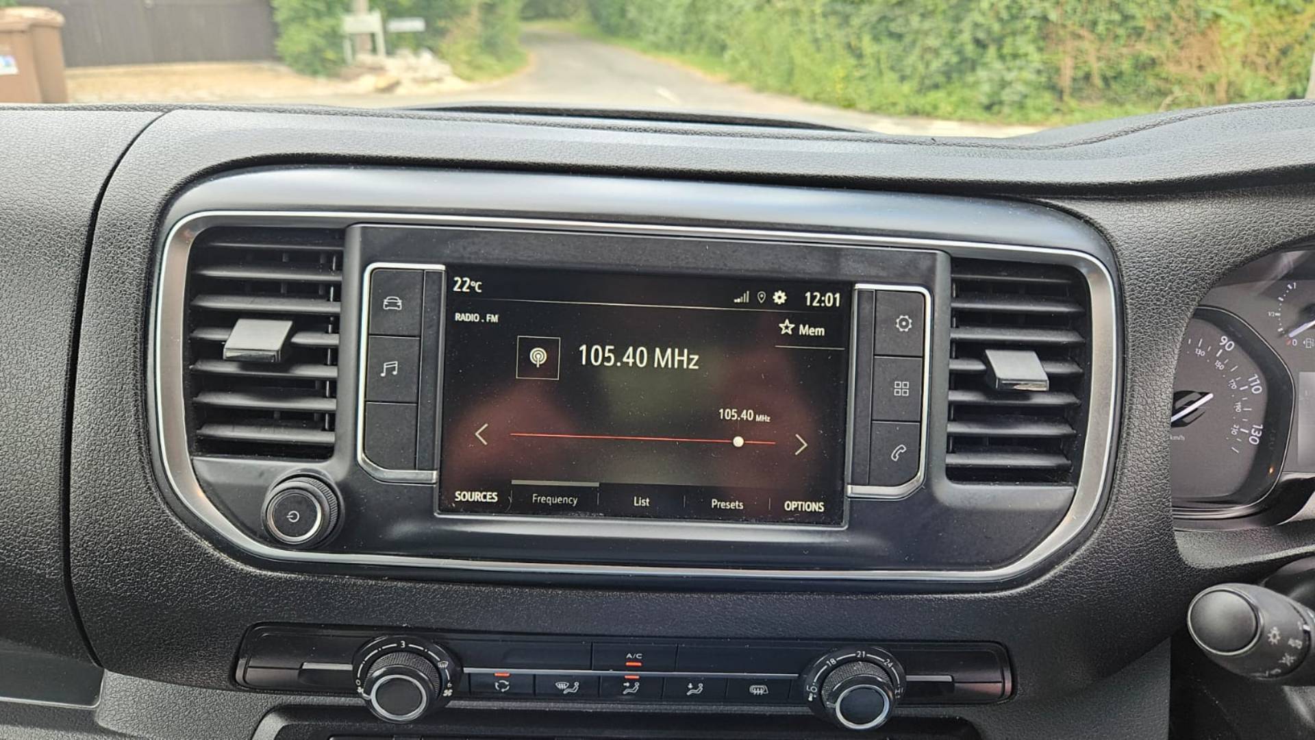 1000032129
