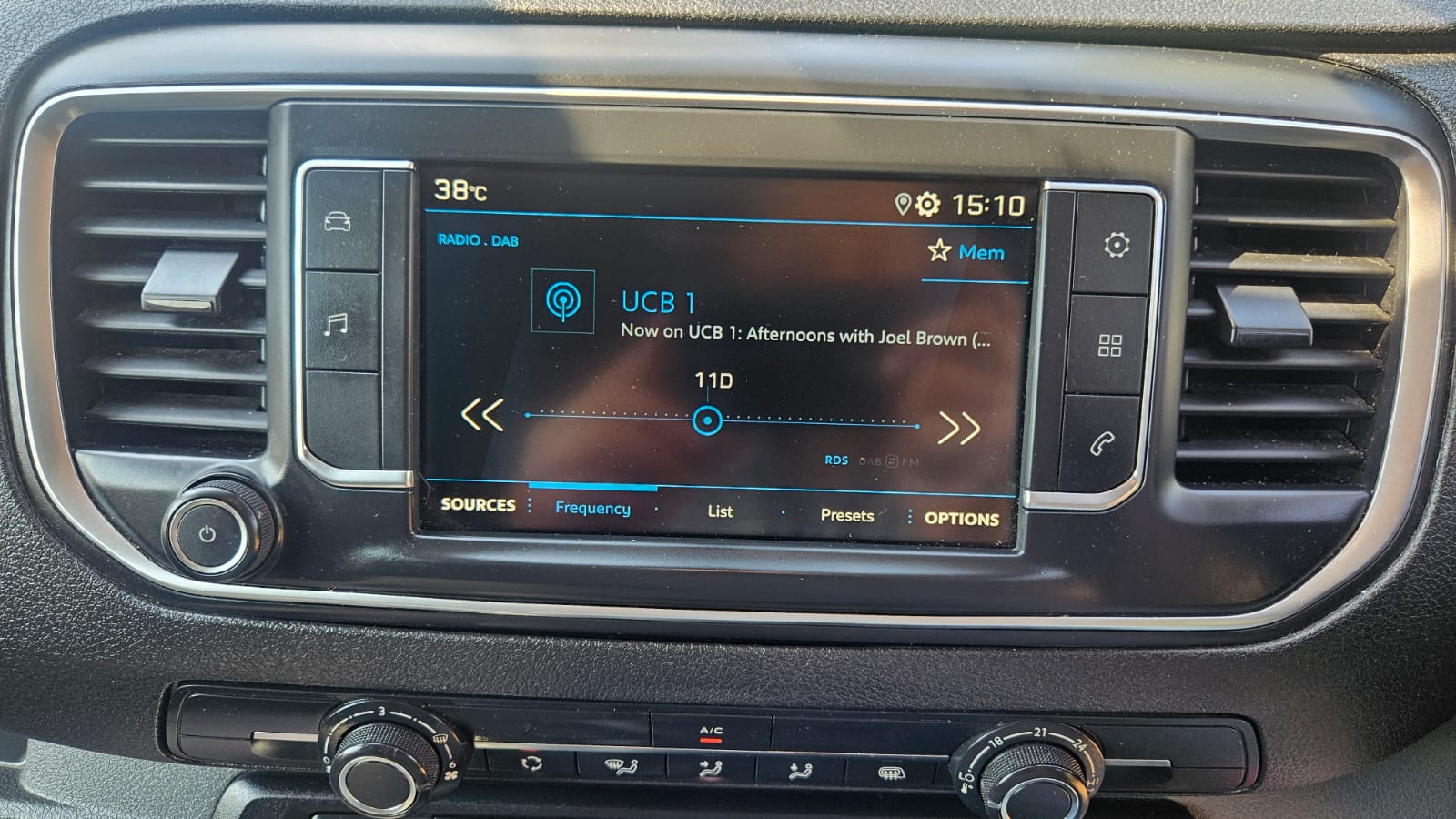 1000033055