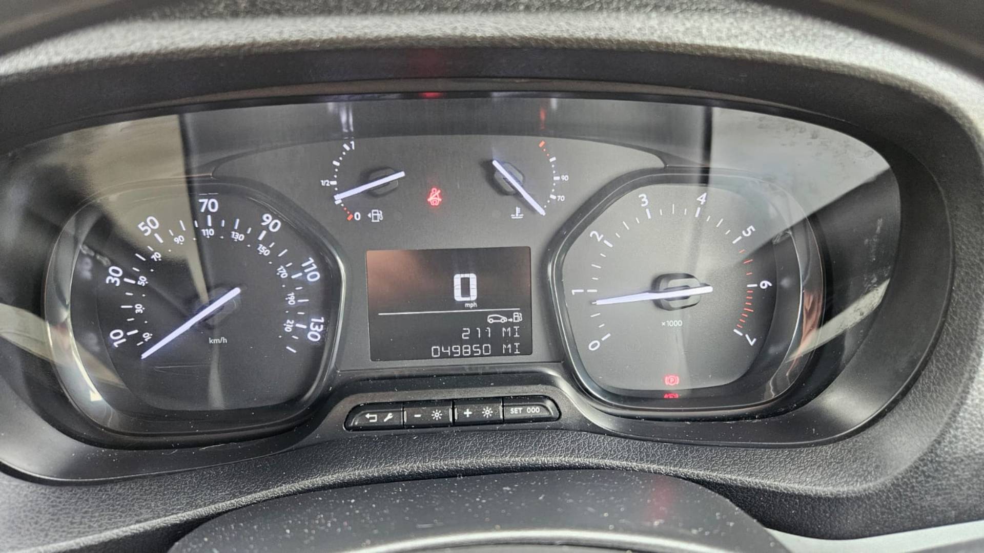 1000035256