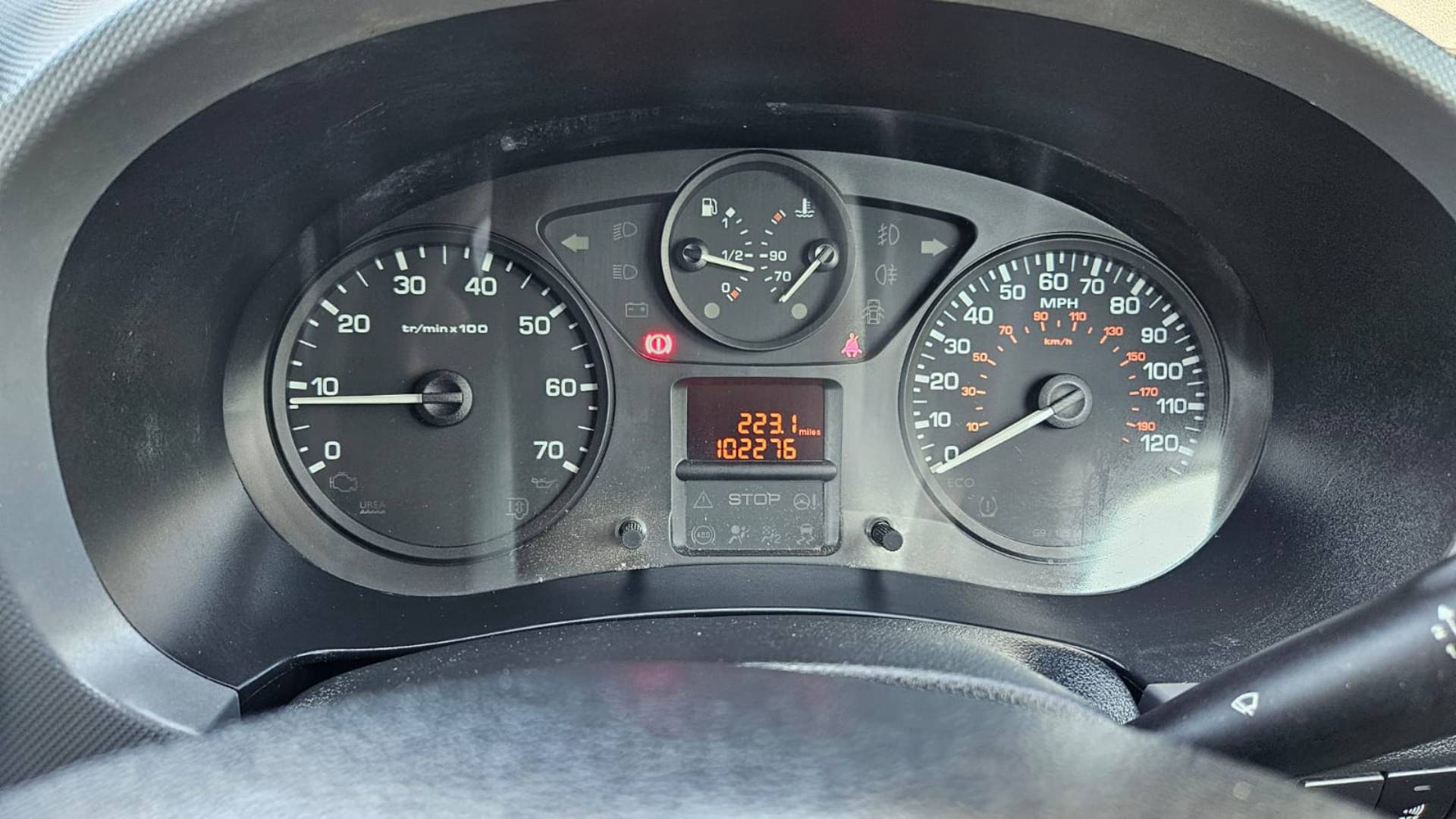 1000037847